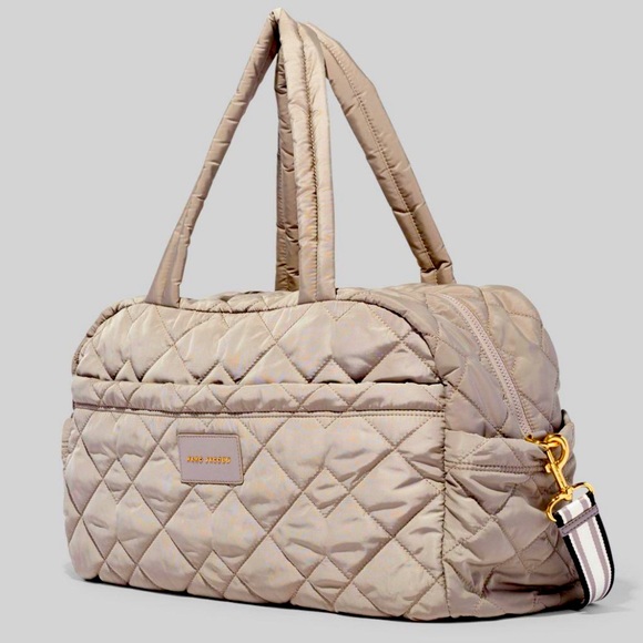 Marc Jacobs Handbags - Marc Jacobs Large Weekender Nude 💥